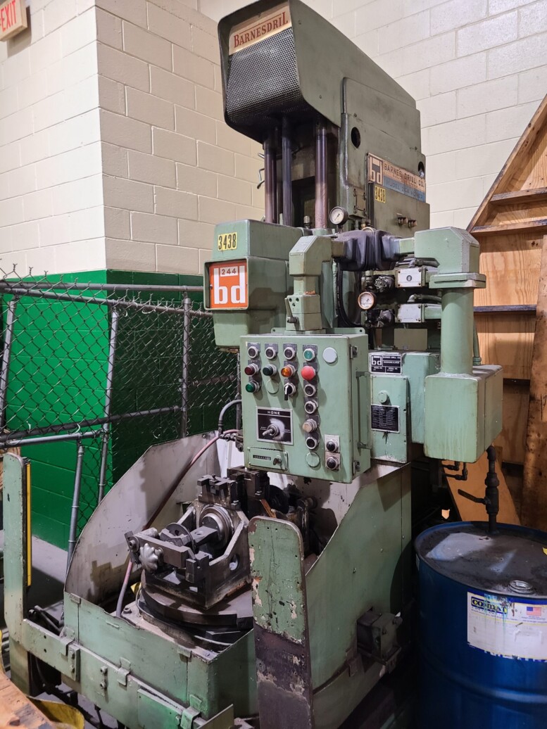 Used Barnes Vertical Hone Model 244 in Erie PA